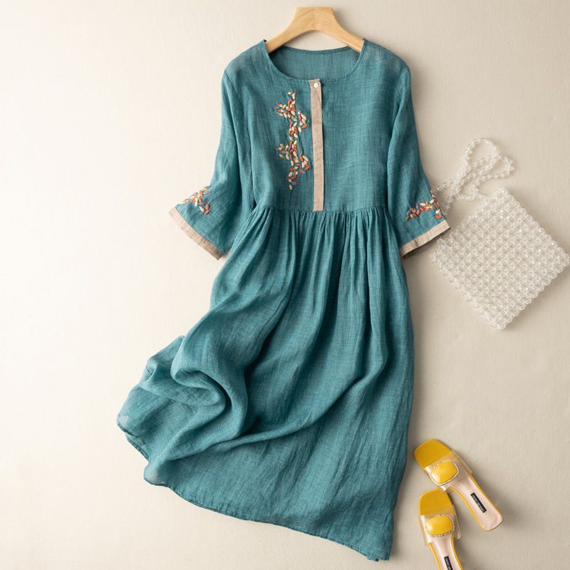 Women’s Dress | Embroidered Midi
